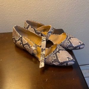 Giana Bernini Snake Skin flats
